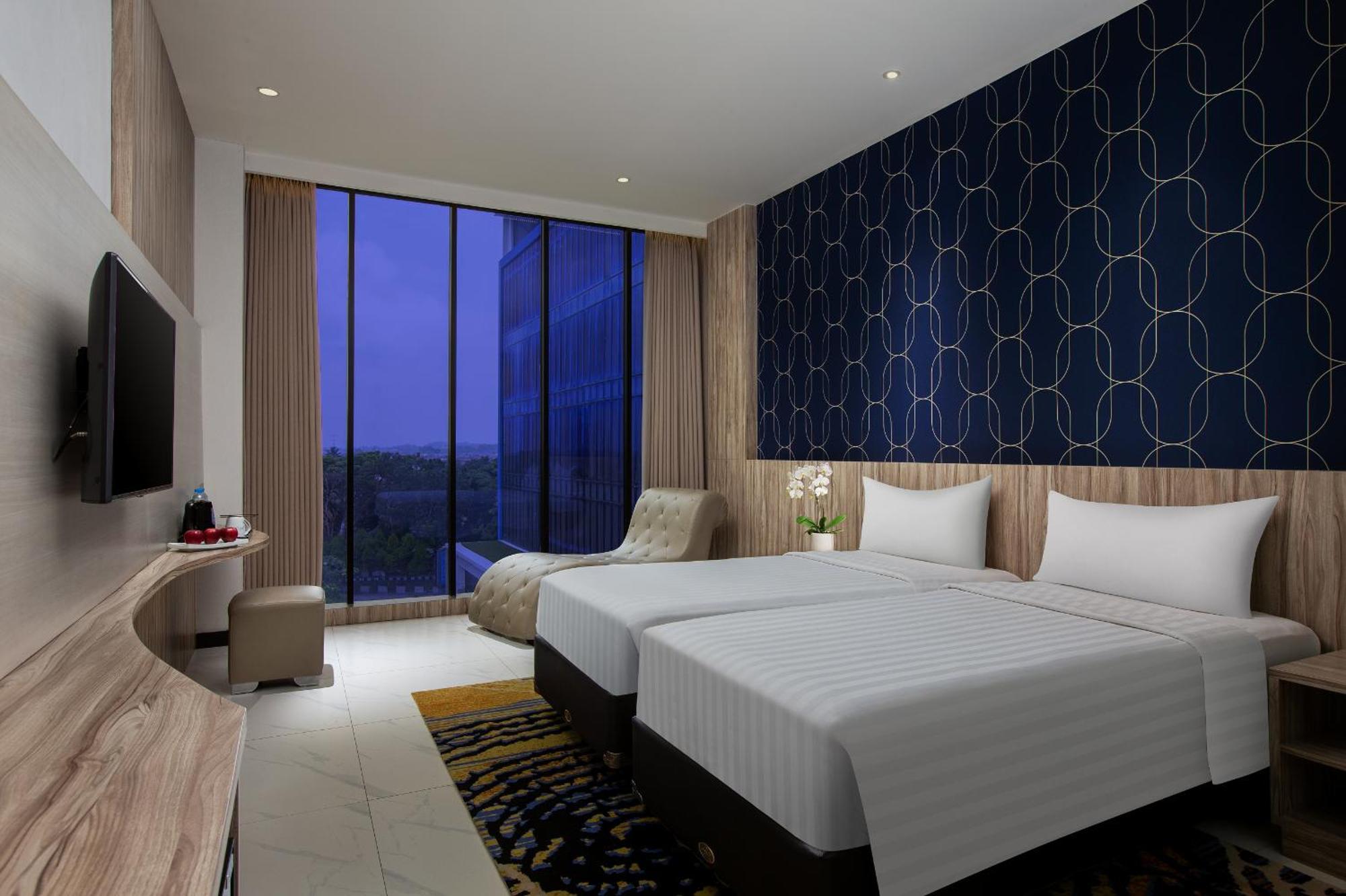 Aston Inn Tasikmalaya Esterno foto