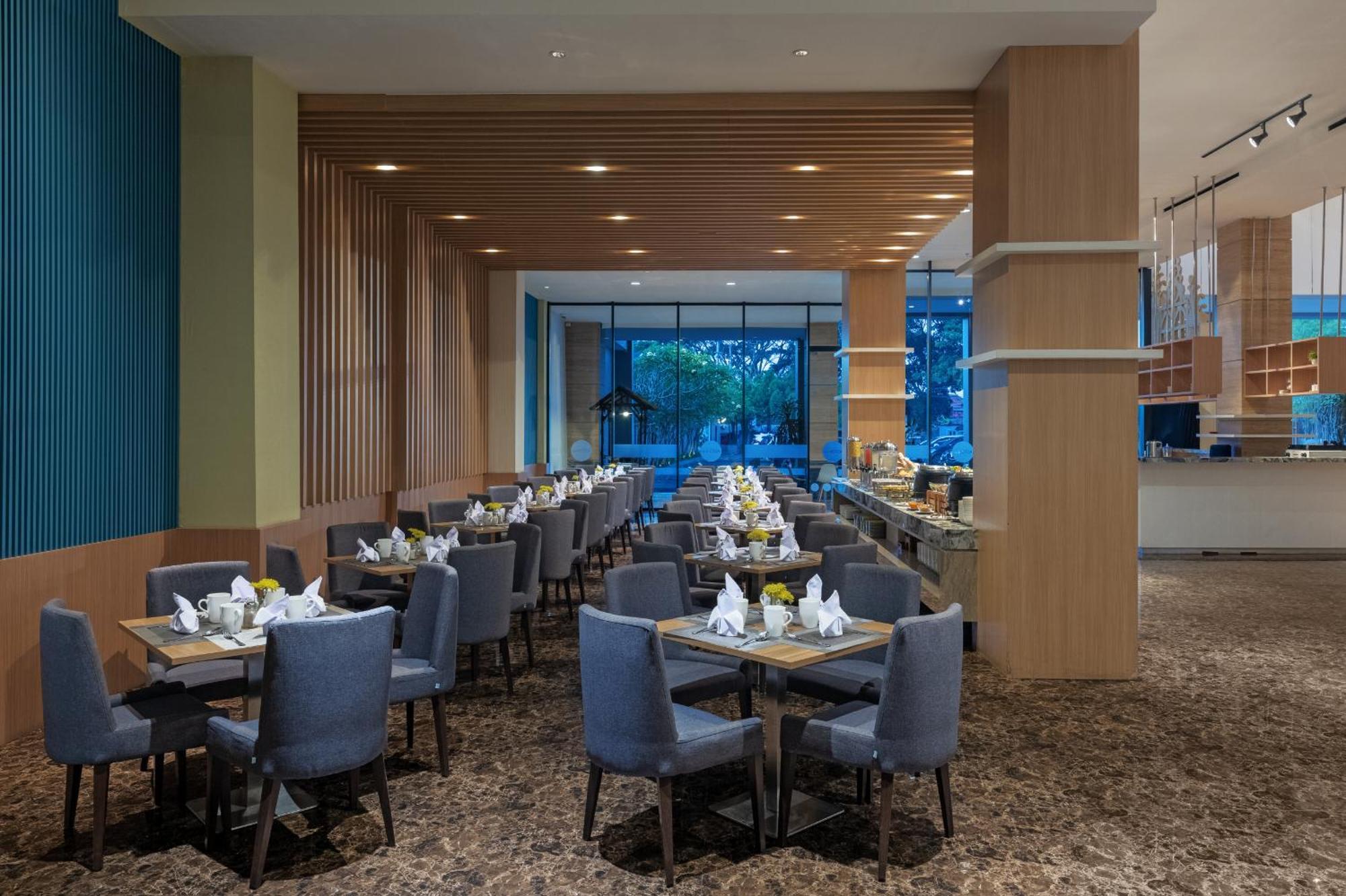Aston Inn Tasikmalaya Esterno foto